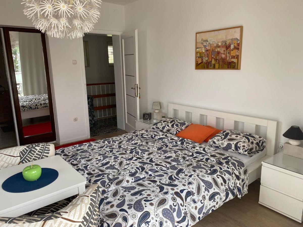 Terrace Apartment Хвар Екстер'єр фото